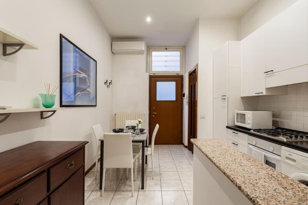 Luxury Loft On The Duomo Wifi & Netflix Apartman Milánó Kültér fotó